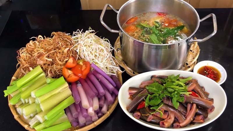 Mơ thấy ăn thịt lươn siêu to đánh liền cặp 49 - 53