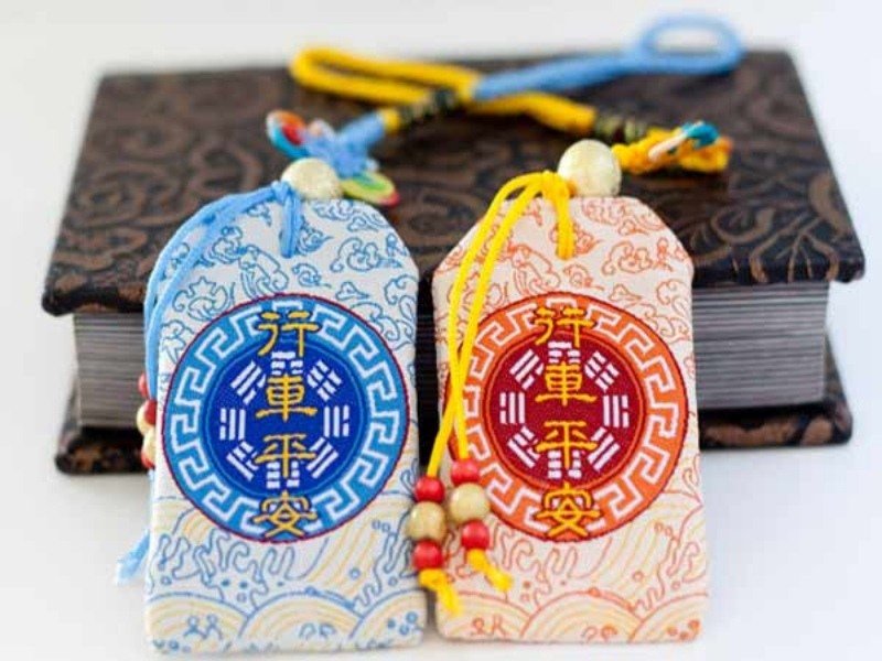 Cách làm bùa may mắn khi đánh bài bằng sao lục giác
