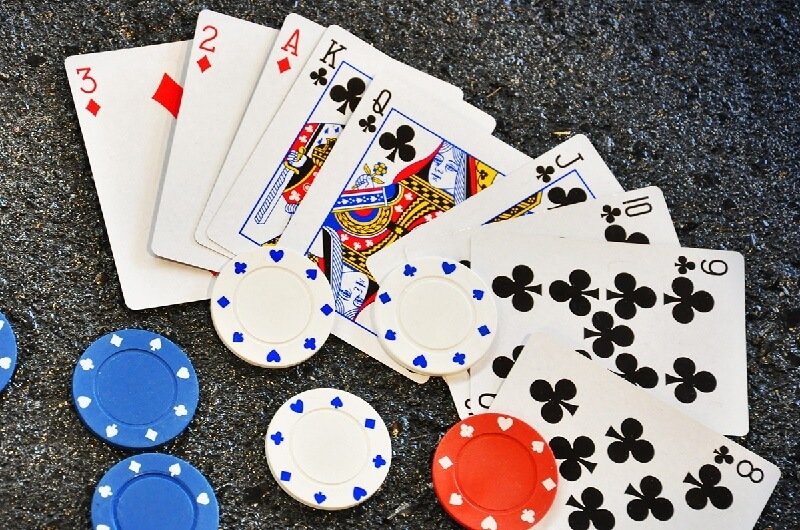 Game bài Phỏm hấp dẫn mọi người chơi